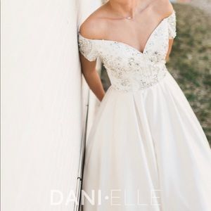 Sherri Hill 51611 Wedding/Prom dress